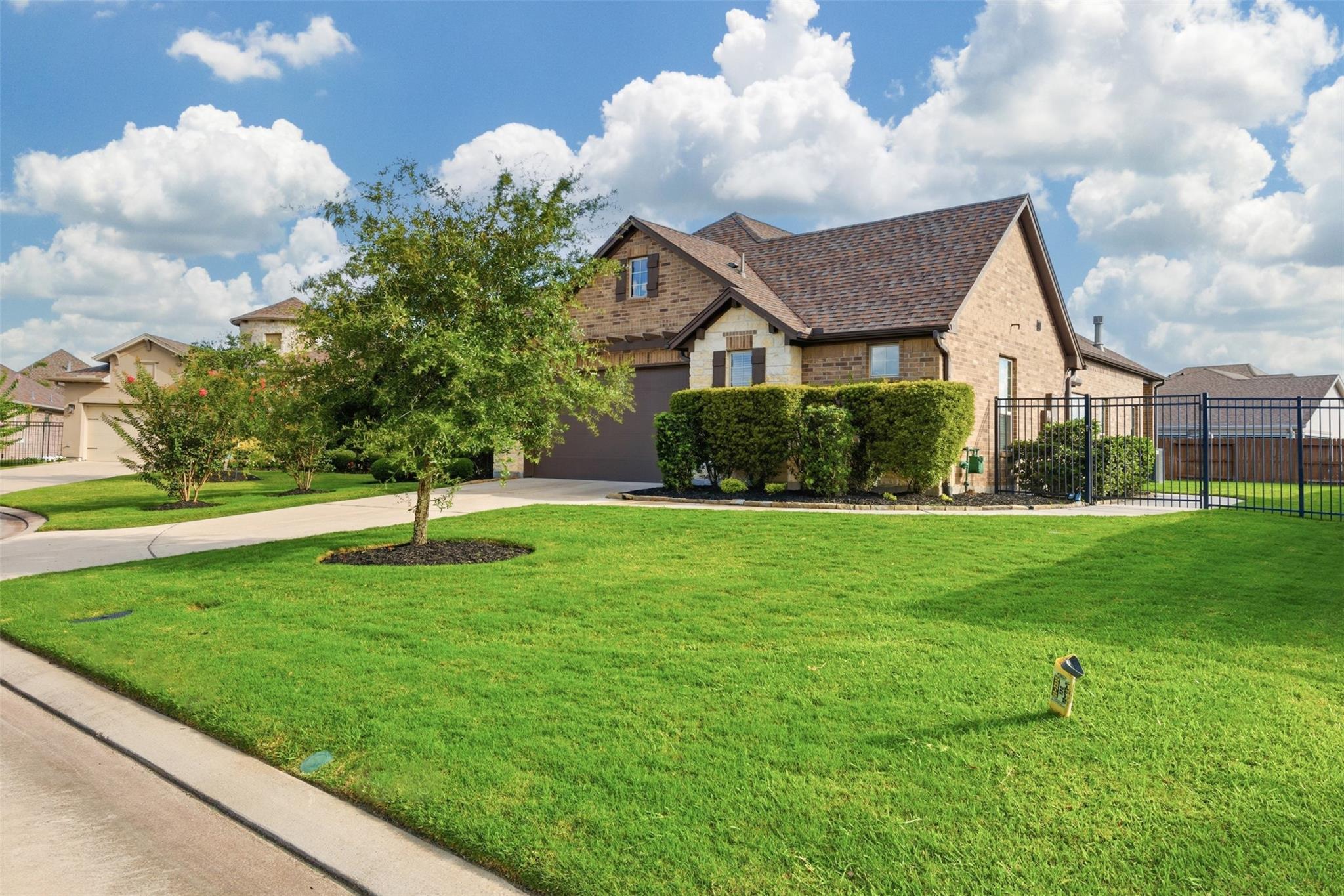 10707 Hilltop Harbor Way