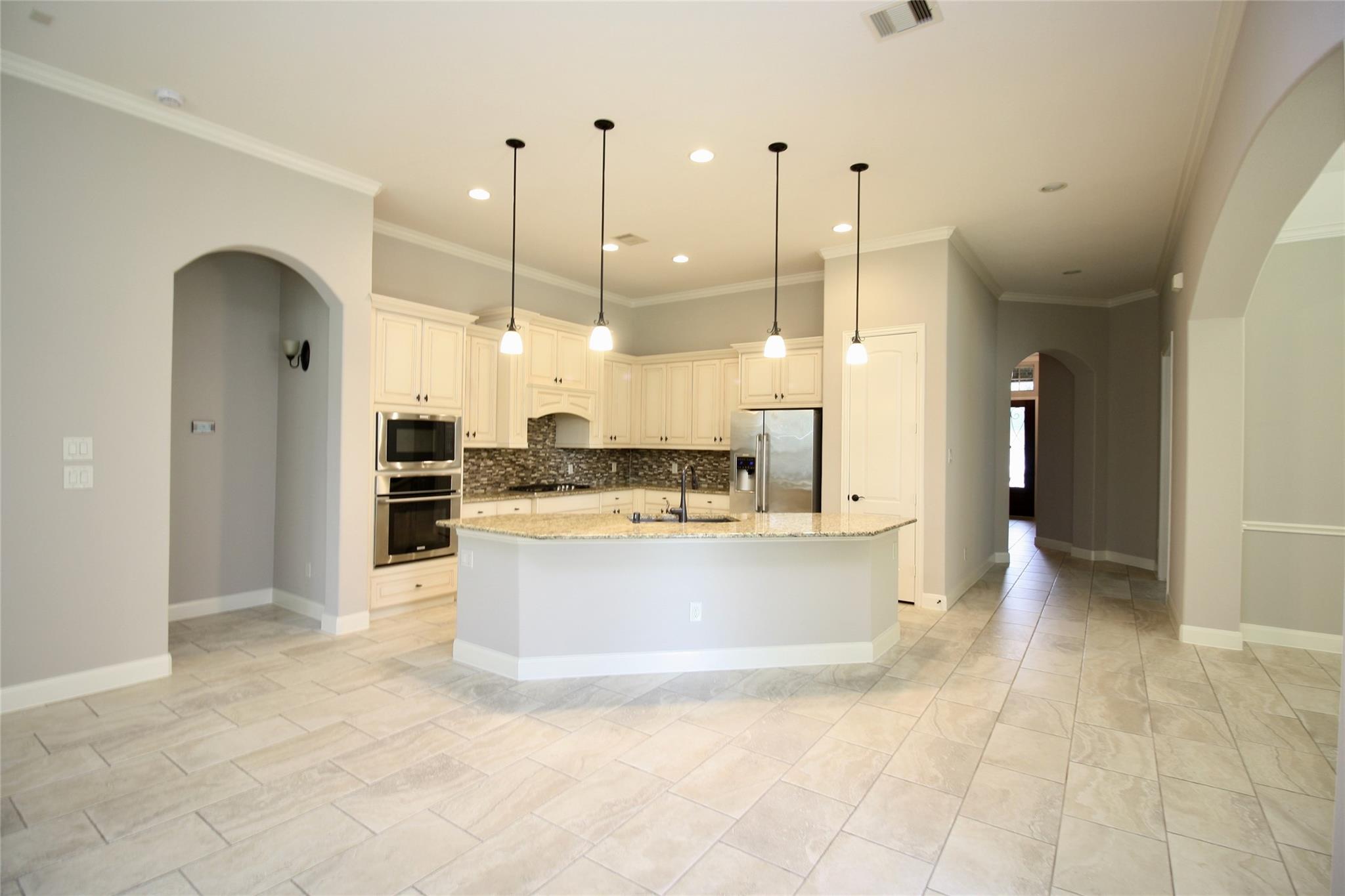 4806 Blue Caspian Court