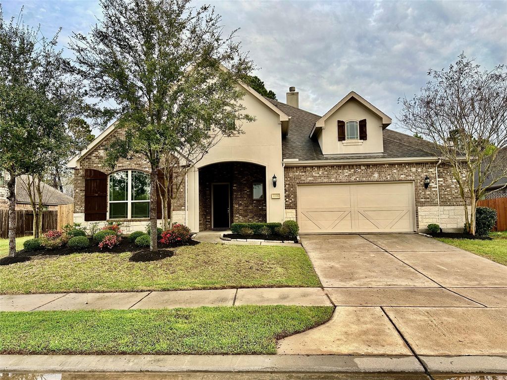Photo of 13326 Lake Chesdin Road, Houston, TX 77044 (MLS # 20600792)