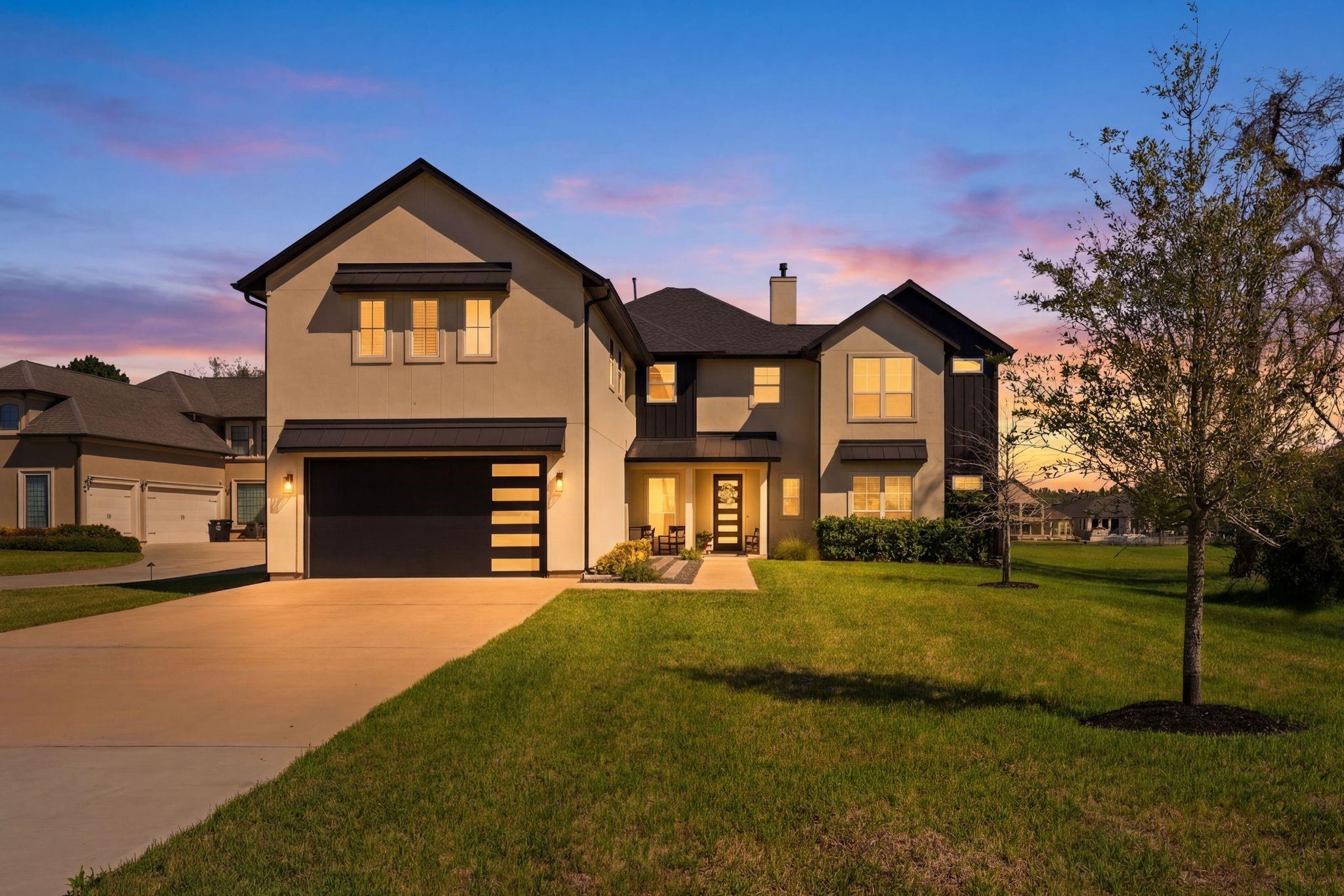 11600 Grand View Drive