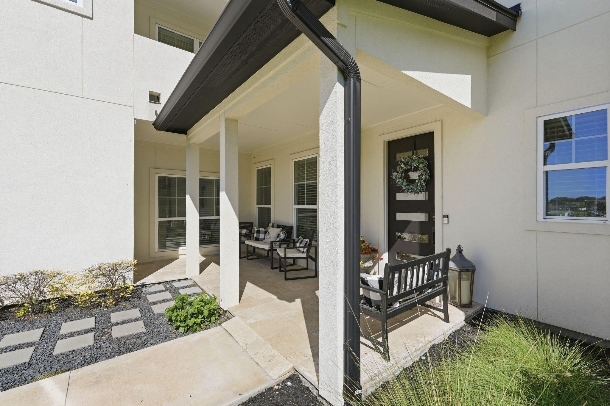 11600 Grand View Drive