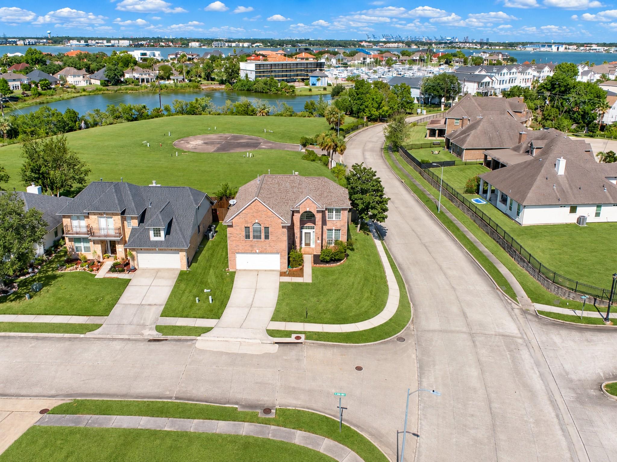 122 Marina Oaks Drive