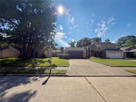Photo of 11917 Lakewood West Drive, Cypress, TX 77429 (MLS # 27233617)