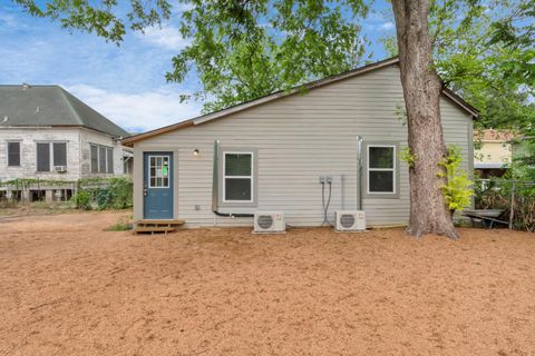 Photo of 211 Stiles Street #A, Houston, TX 77011 (MLS # 66528632)