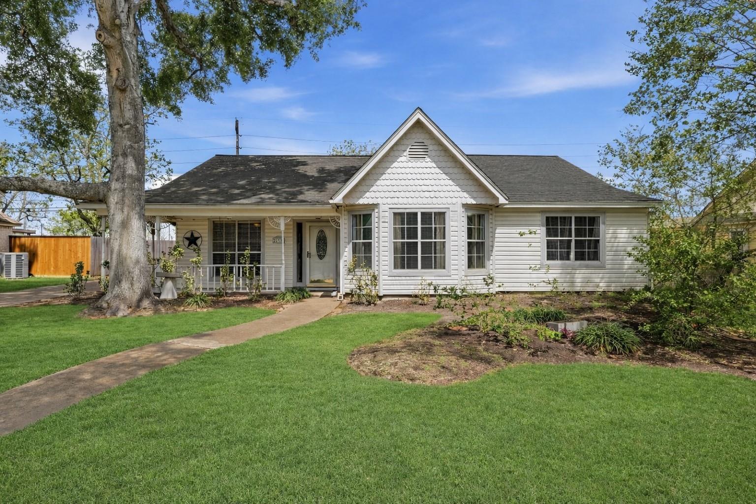 22338 Wetherburn Lane