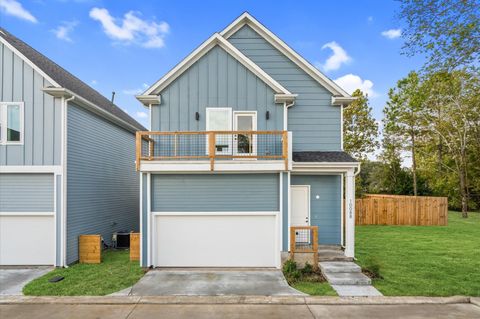 Photo of 10088 Serrano Park Drive Dr, Houston, TX 77075 (MLS # 20217915)