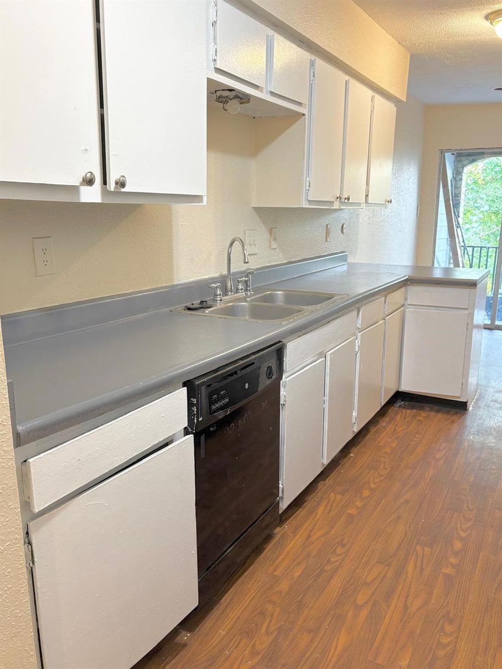 Photo of 6200 W West Tidwell Rd Road W #606, Houston, TX 77092 (MLS # 79941789)