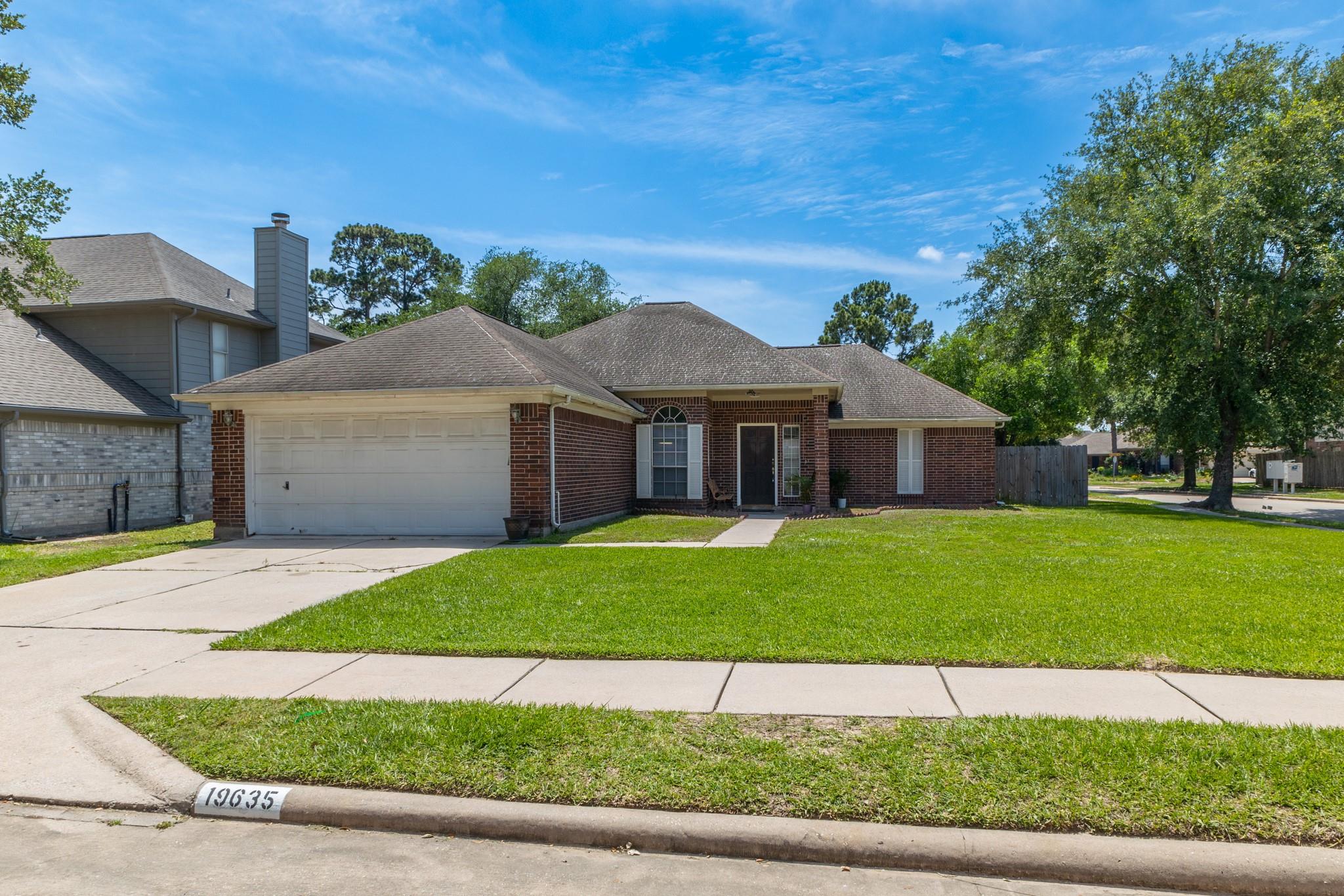19635 Vernier Woods Lane