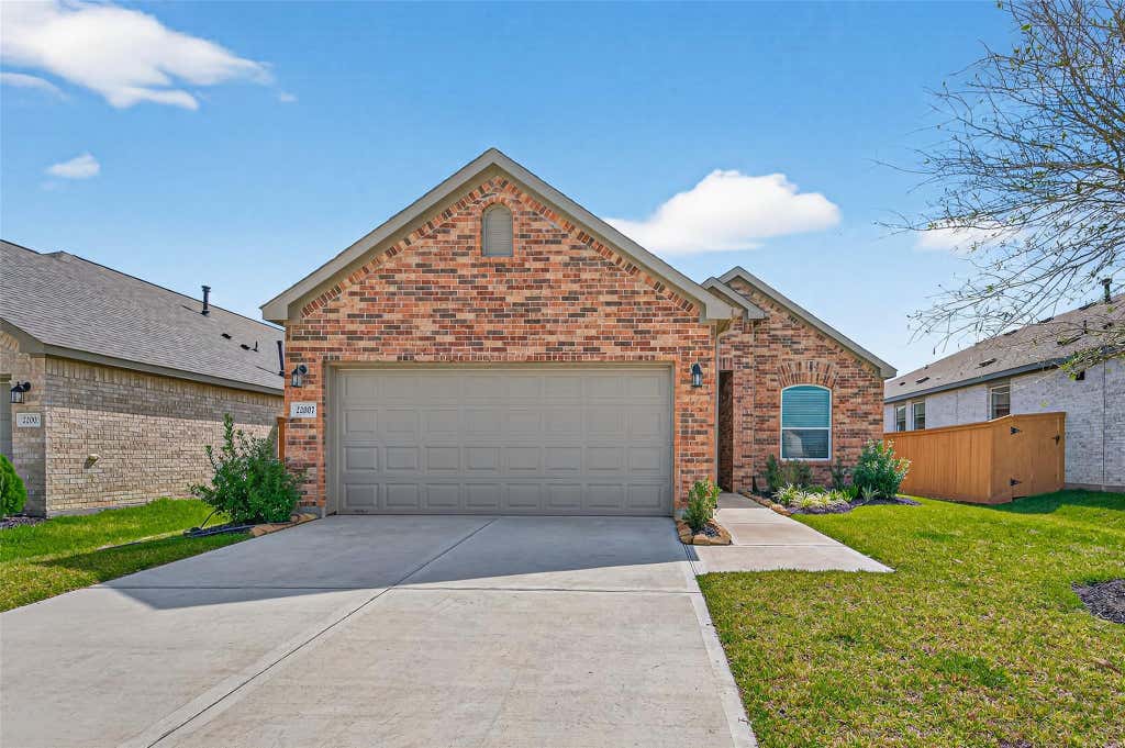 Photo of 22007 Oia Island Drive, Hockley, TX 77447 (MLS # 88379117)