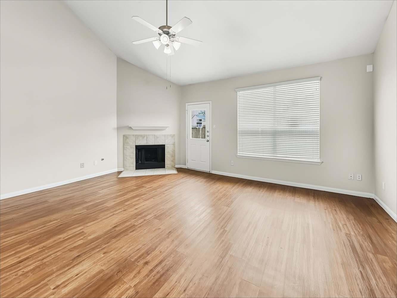 3807 Liberty Square Trail