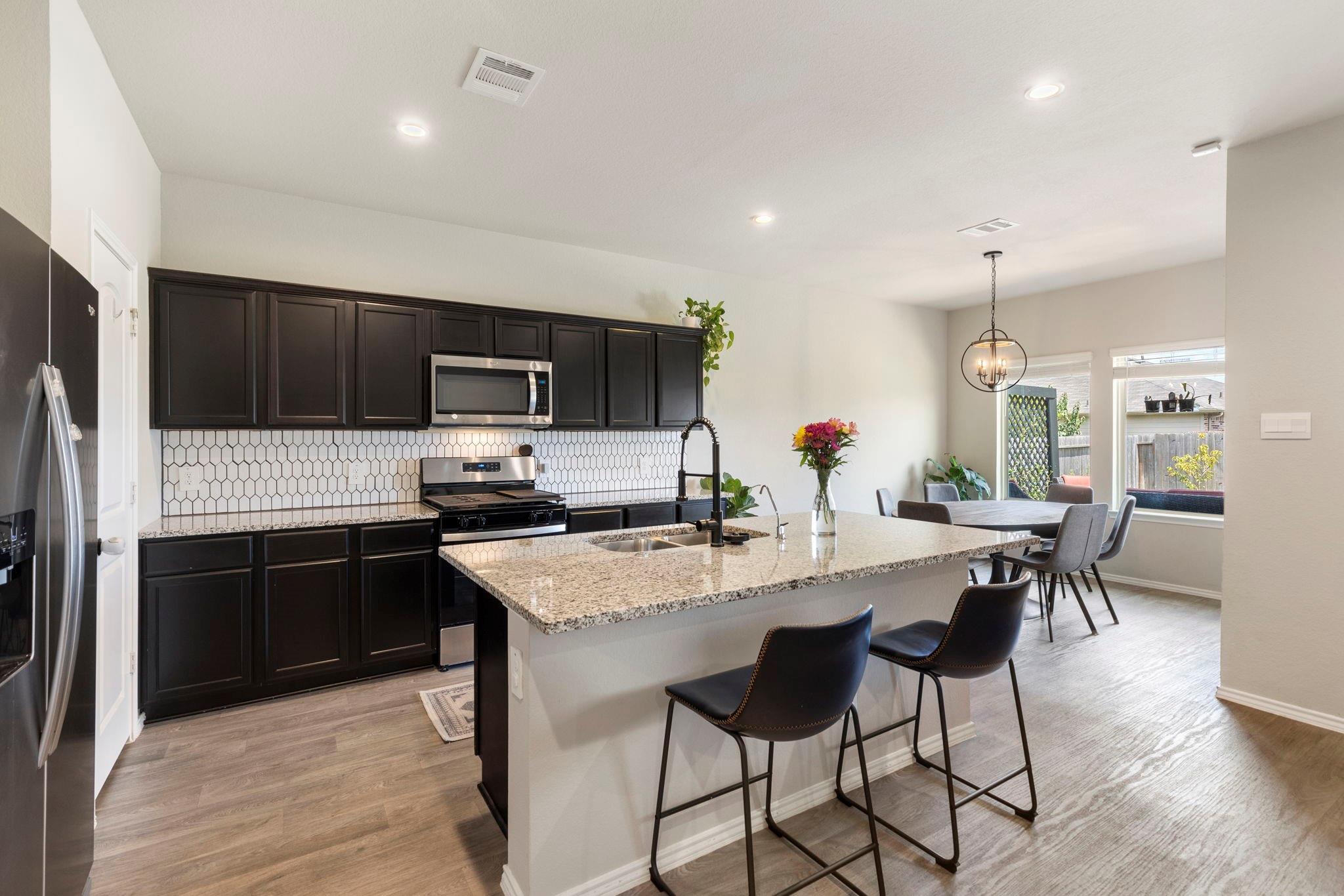 15042 Eastern Wood Road