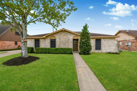 Photo of 12110 Kirkholm Drive, Houston, TX 77089 (MLS # 55914152)