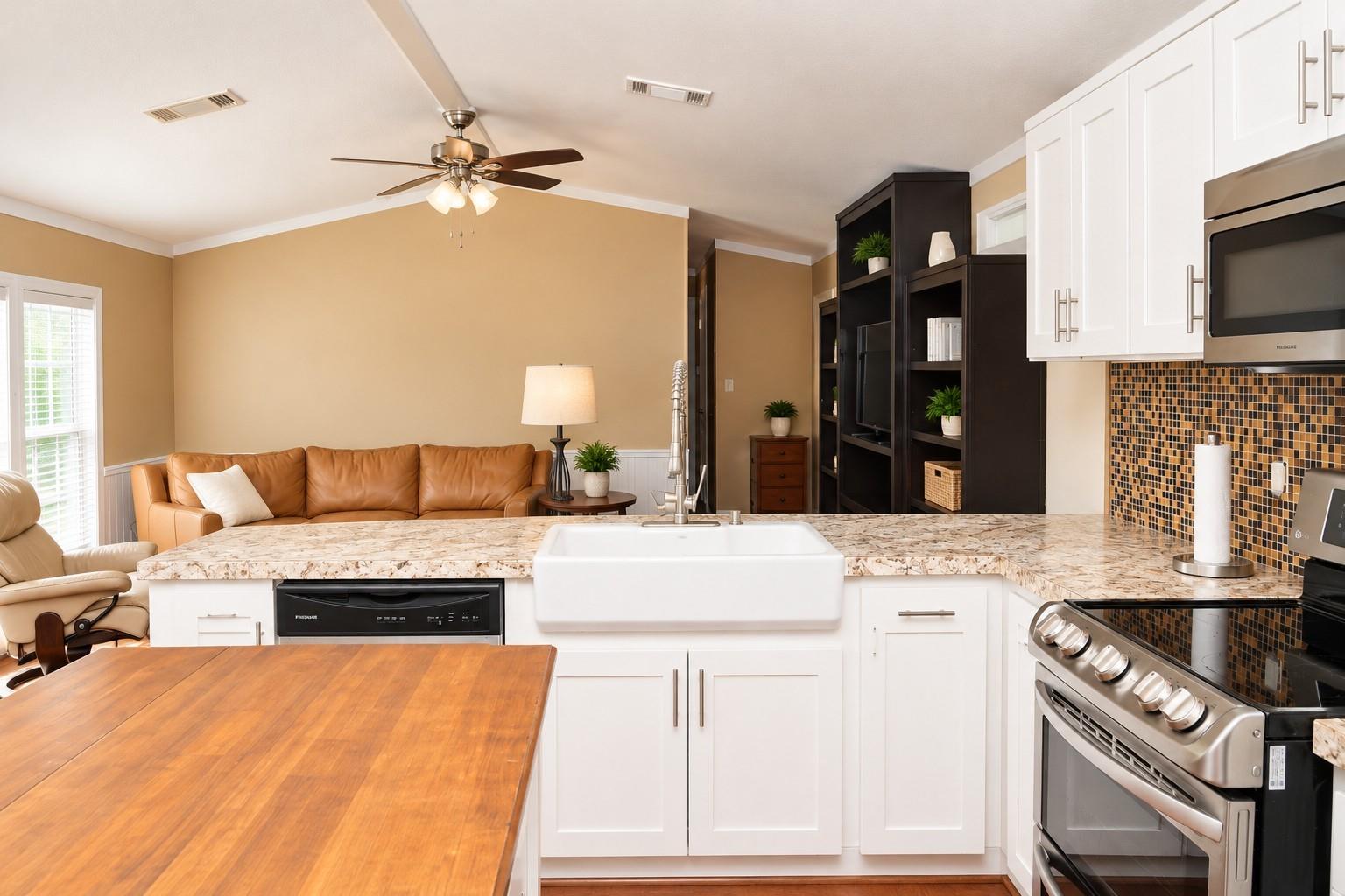 618 Golden Bend Drive