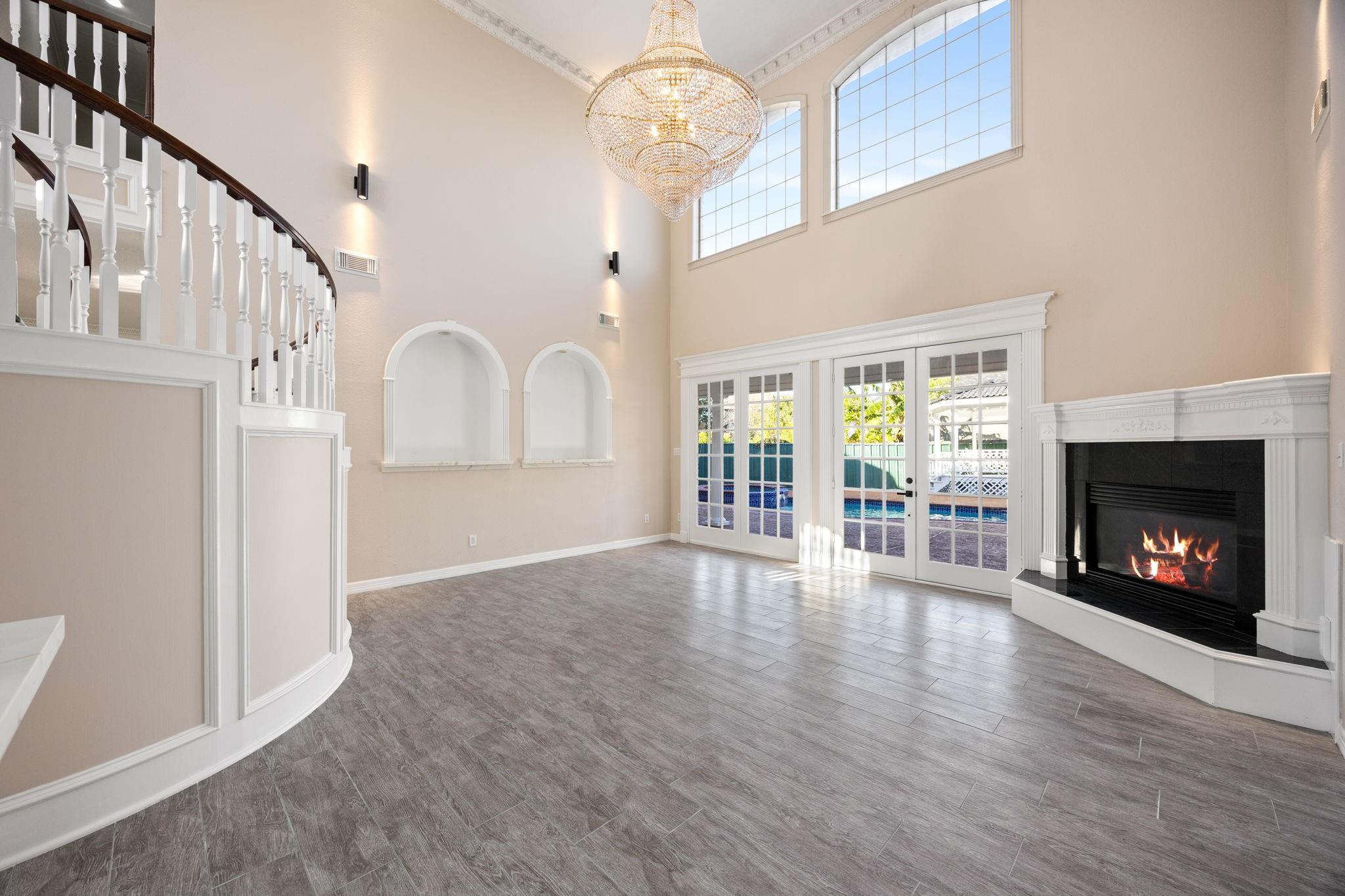 1002 Island View