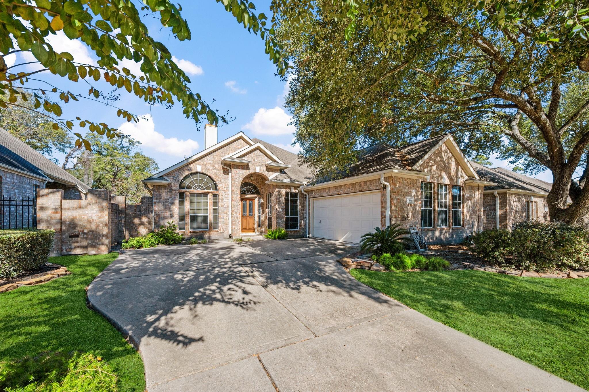 4310 Shady Pine Drive