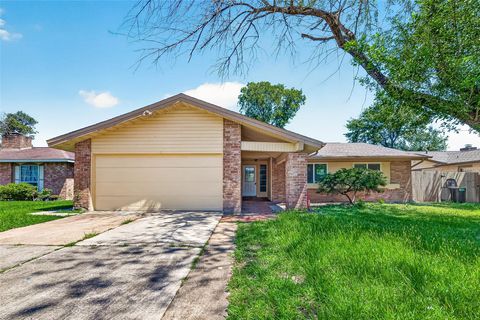 Photo of 8306 Wayward Road, Houston, TX 77064 (MLS # 8751490)