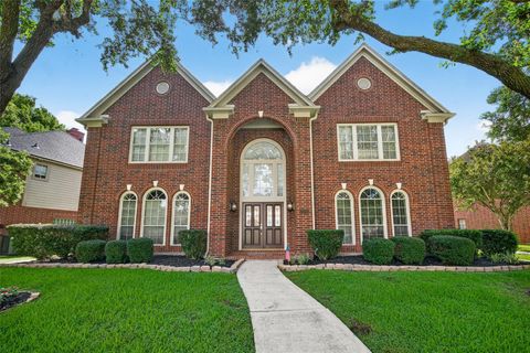 Photo of 4907 Keneshaw Street, Sugar Land, TX 77479 (MLS # 67663705)