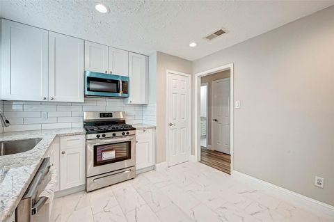 Tiny photo for 6802 Glenray Drive, Houston, TX 77084 (MLS # 87263075)