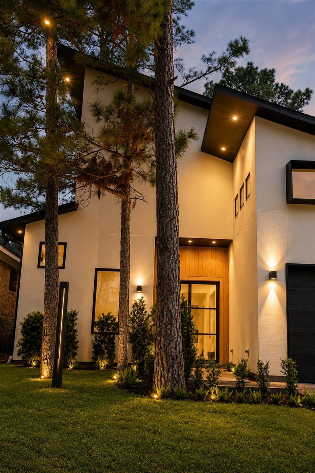 36 Winthrop Harbor S