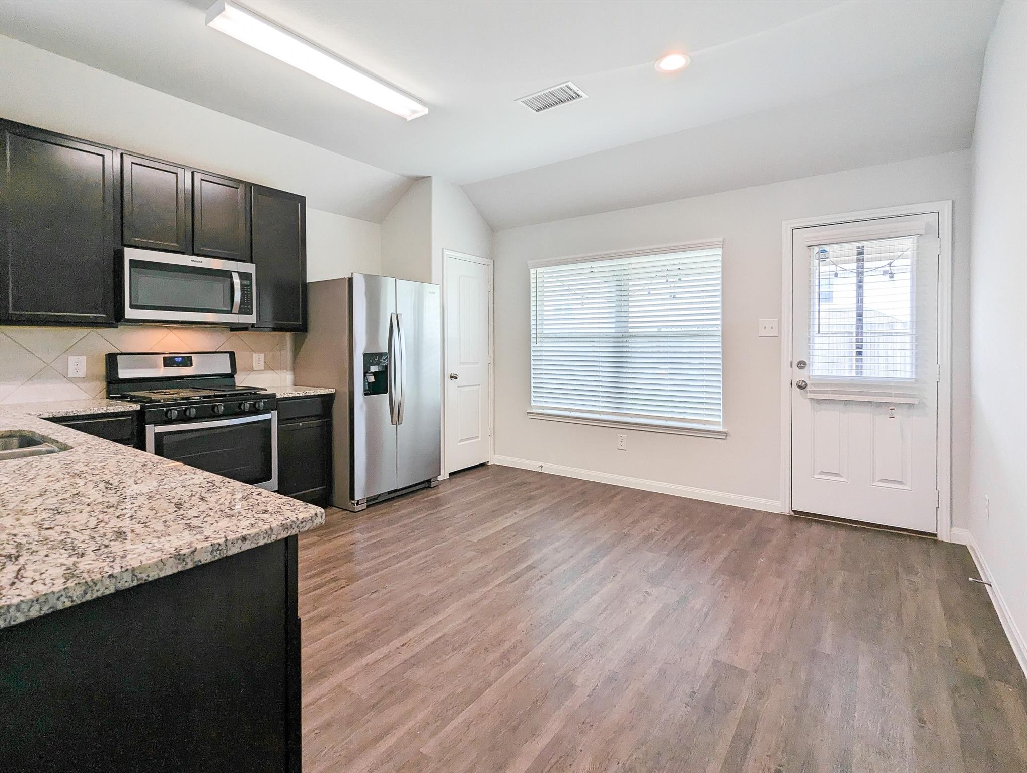 3834 Giorgio Pastel Place