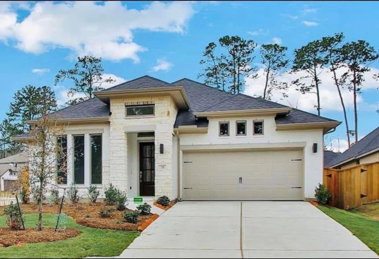 210 West Netleaf Court