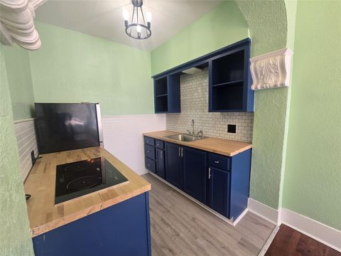 Photo of 725 Broadway Avenue #11, Galveston, TX 77550 (MLS # 74049784)