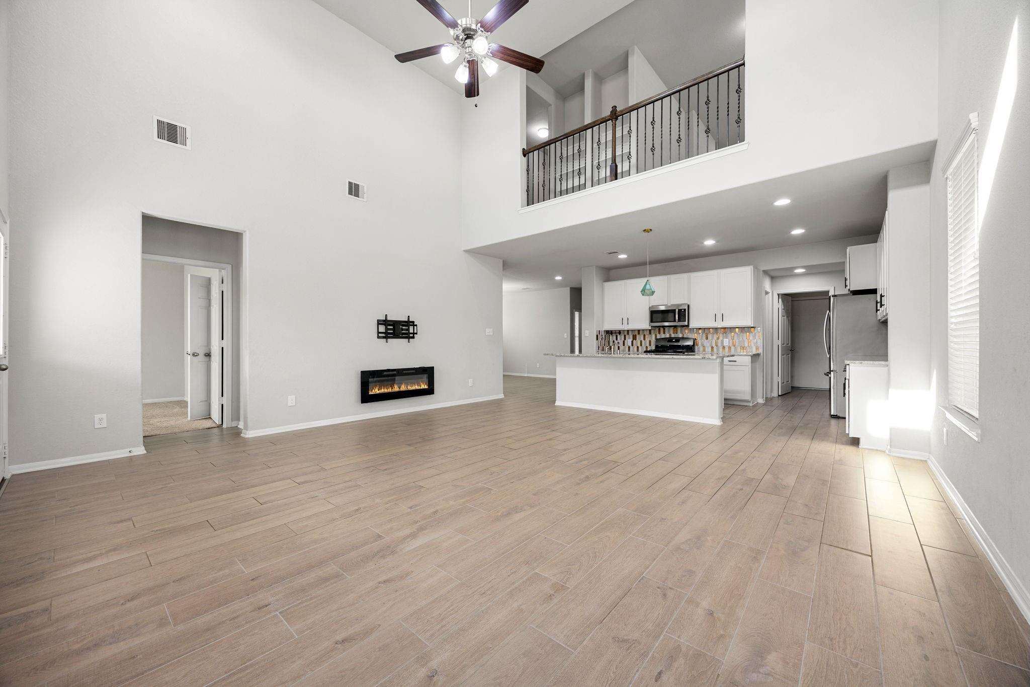 15723 Eastern Meadowlark Way