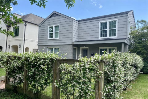 Photo of 1911 Banks Street, Houston, TX 77098 (MLS # 77754557)