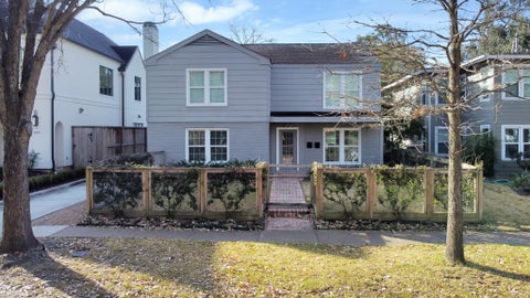Photo of 1911 Banks Street, Houston, TX 77098 (MLS # 77754557)