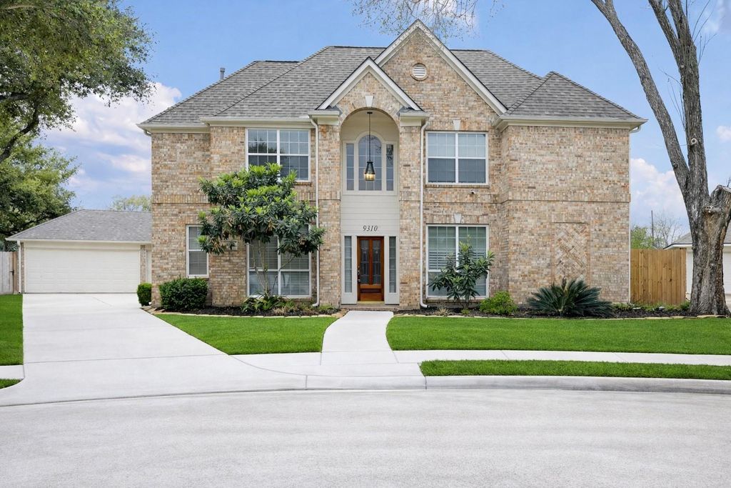 Photo of 9310 Stone Post Circle, Houston, TX 77064 (MLS # 55517824)