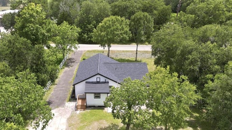 Tiny photo for 8414 Schiro Road, Hitchcock, TX 77563 (MLS # 29583243)