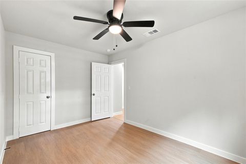 Tiny photo for 8414 Schiro Road, Hitchcock, TX 77563 (MLS # 29583243)