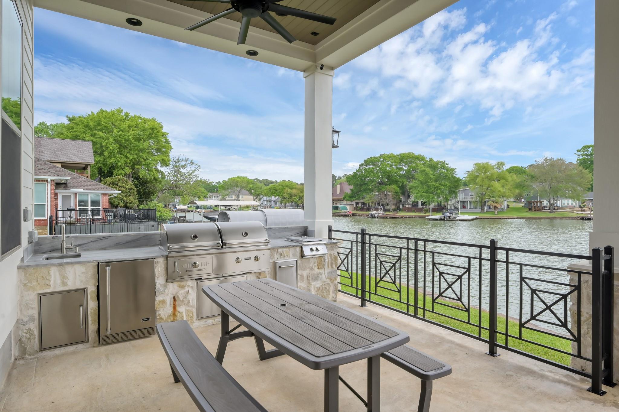 6859 Kingston Cove Lane