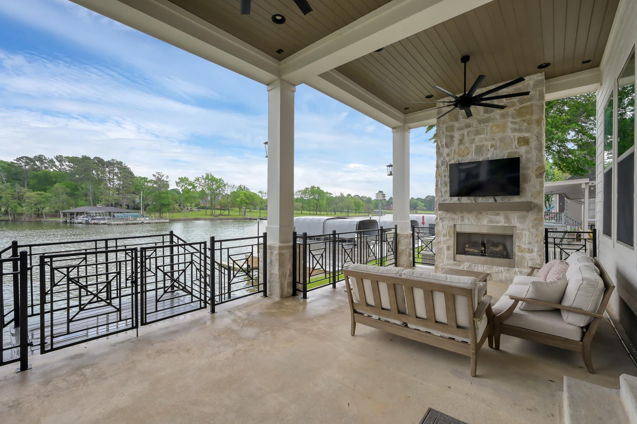 6859 Kingston Cove Lane