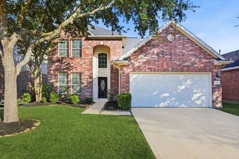 Photo of 24419 Lakecrest Bend Drive, Katy, TX 77493 (MLS # 42317418)