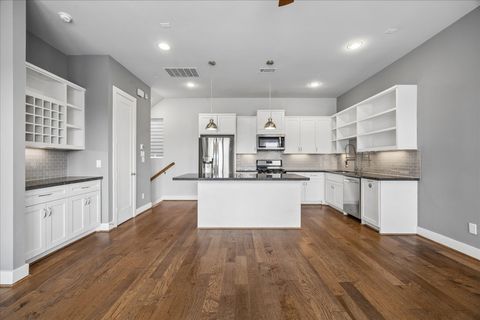 Tiny photo for 411 Grove Street #C, Houston, TX 77020 (MLS # 19656591)