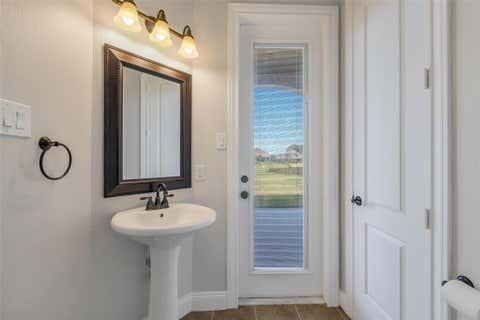 Tiny photo for 11656 Renaissance Drive, Montgomery, TX 77356 (MLS # 32092315)