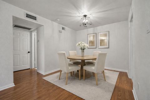 Tiny photo for 1311 Antoine Drive #211, Houston, TX 77055 (MLS # 11677286)