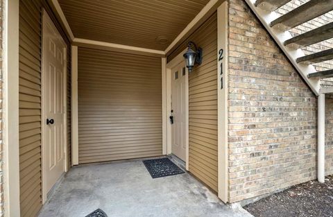 Tiny photo for 1311 Antoine Drive #211, Houston, TX 77055 (MLS # 11677286)