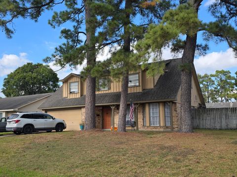 Photo of 13911 Waterville Way, Houston, TX 77015 (MLS # 65303048)