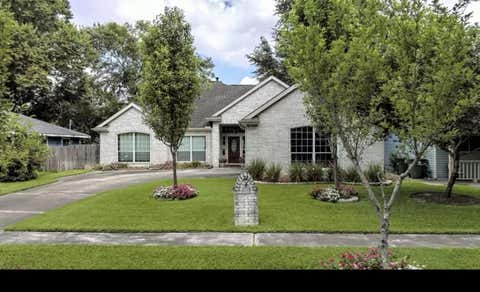 Photo of 1914 Restridge Drive, Houston, TX 77055 (MLS # 27442942)