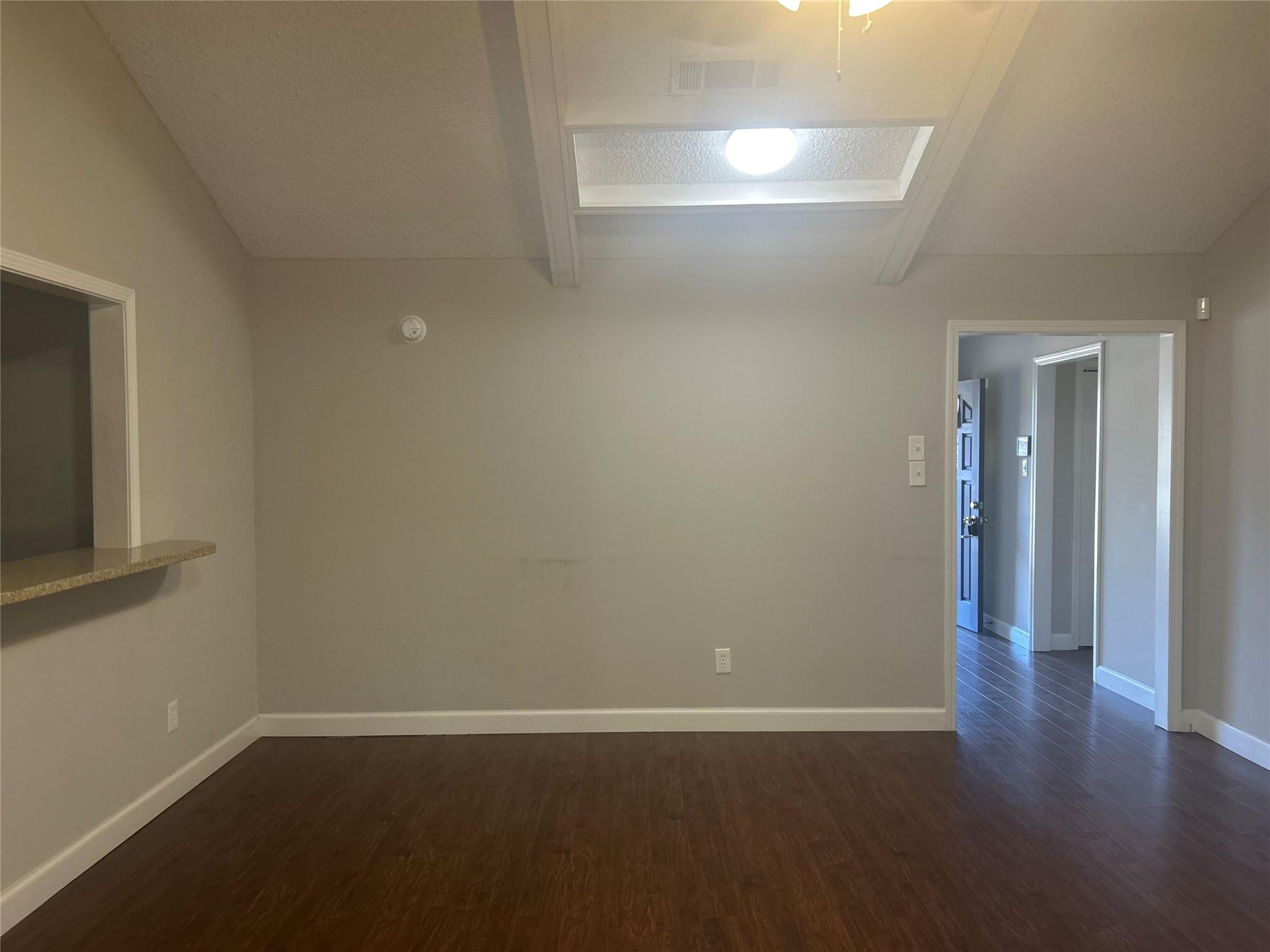 1805 King Arthur Court