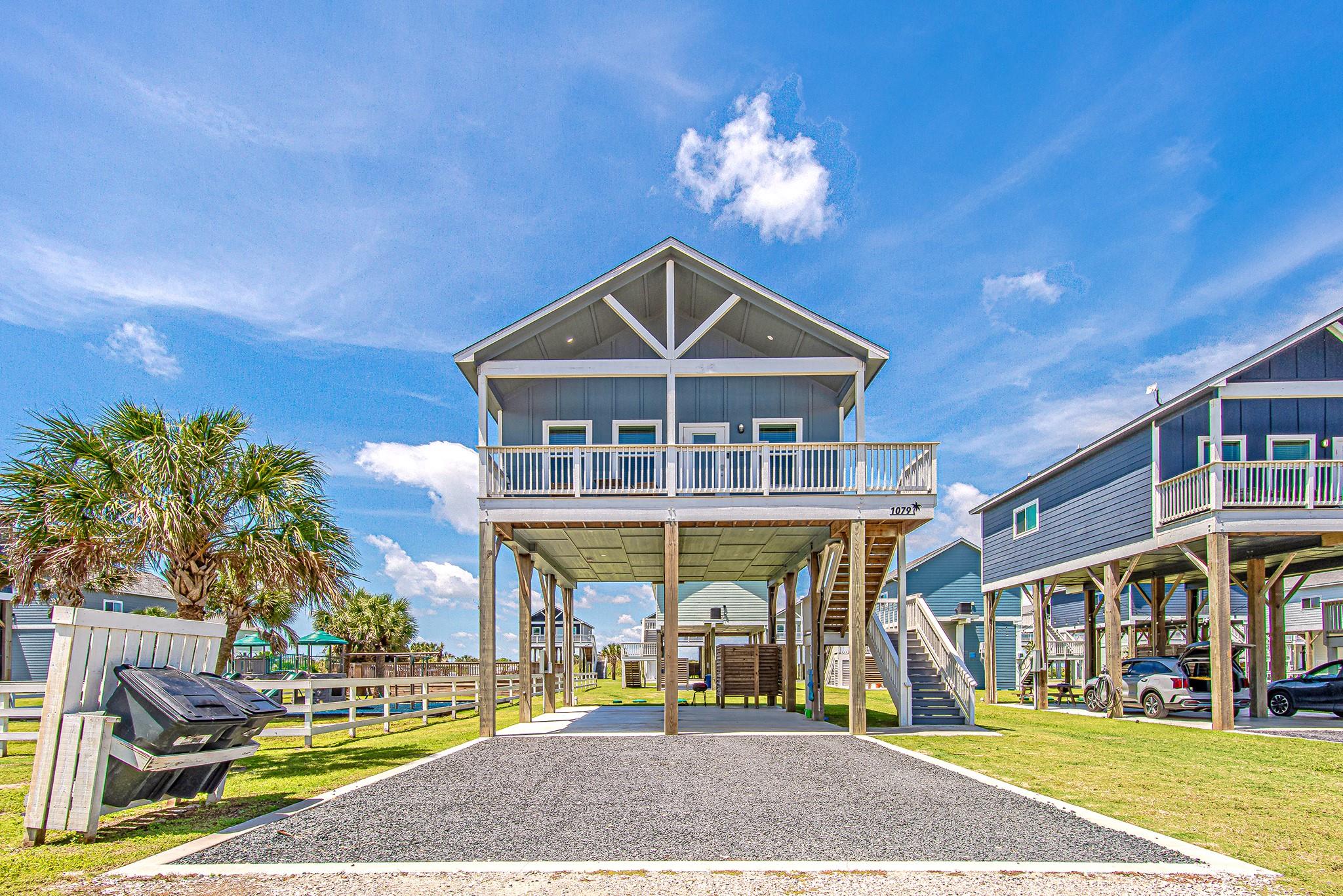 1079 Cedar Lane