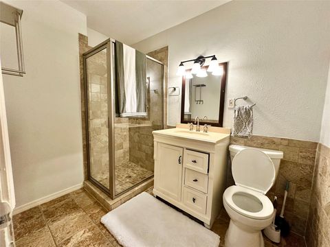 Tiny photo for 5346 Windswept Lane, Houston, TX 77056 (MLS # 42854478)