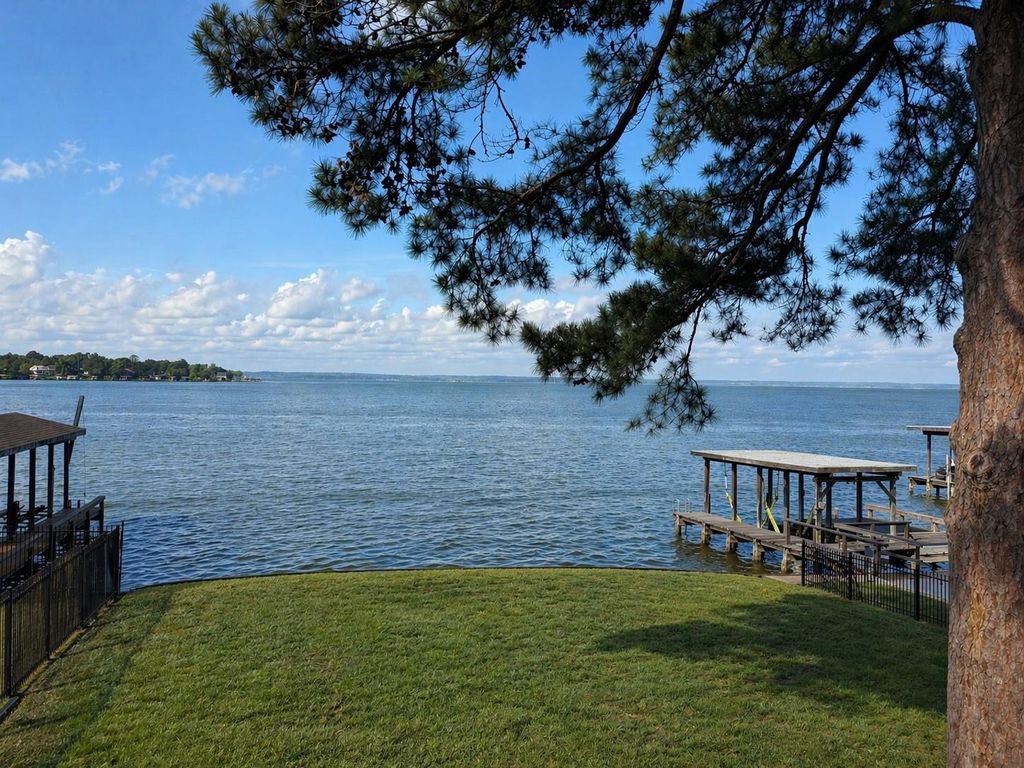 Photo of 387 Indian Hill Blvd, Livingston, TX 77351 (MLS # 98550571)