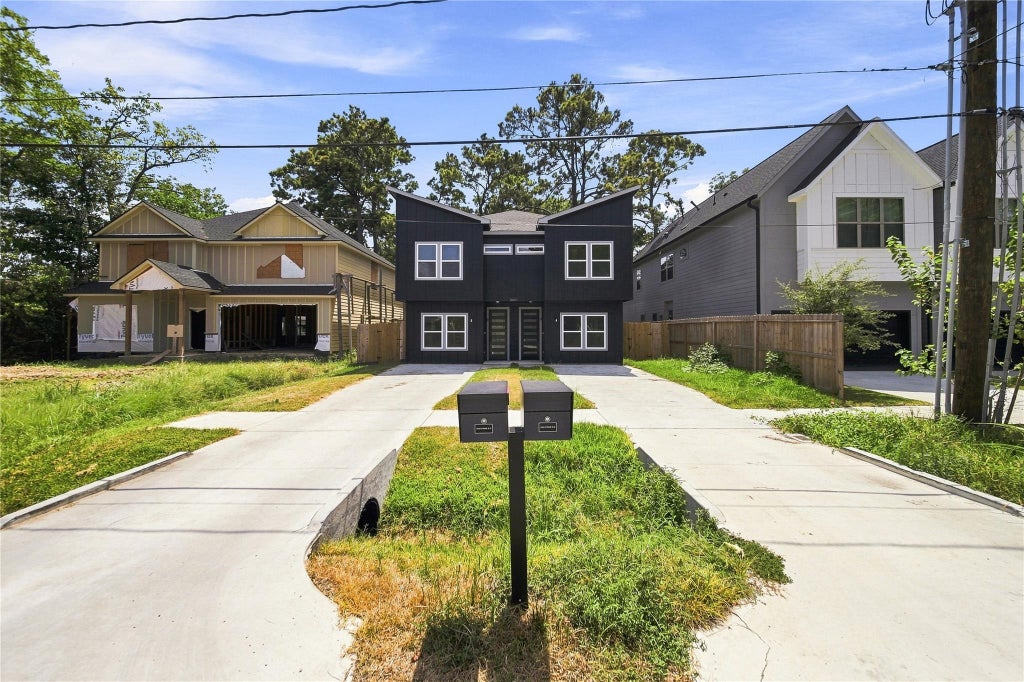 Photo of 5610 Kittridge Street #A, Houston, TX 77028 (MLS # 76391661)