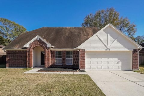 Photo of 20618 Oak Limb Lane, Humble, TX 77338 (MLS # 23229890)