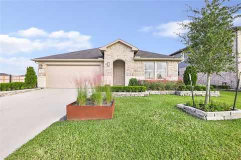 Photo of 767 Timber Heights Drive, Dayton, TX 77535 (MLS # 97406918)