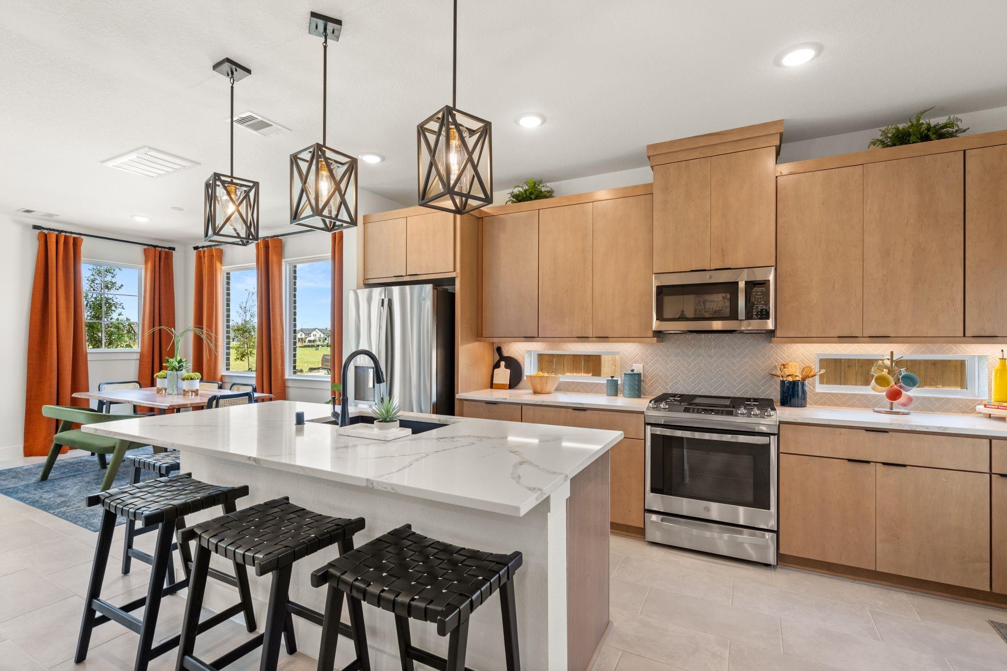 21219 Teal Lovegrass Lane