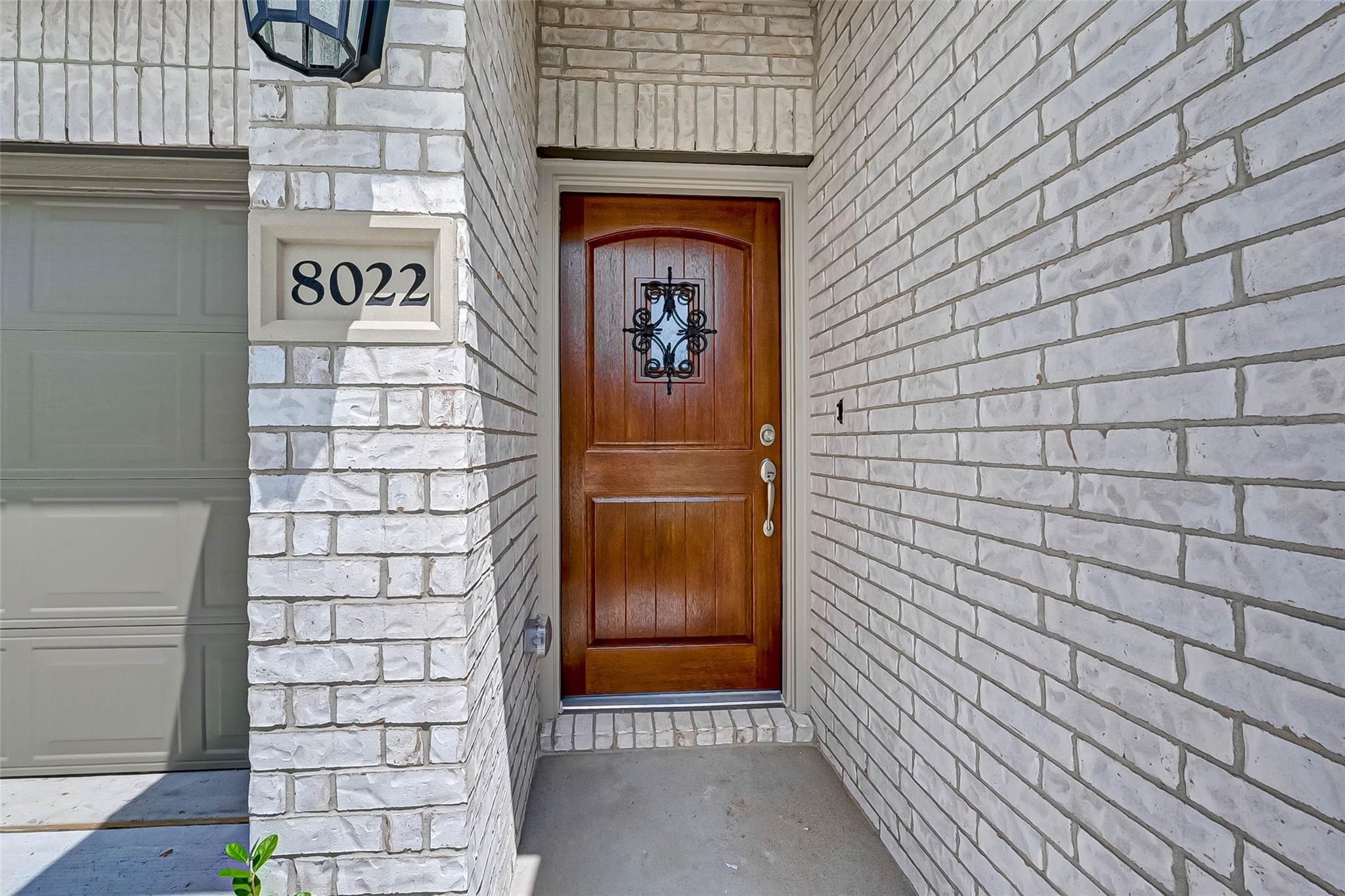 8022 Pinebrook Arbor Court